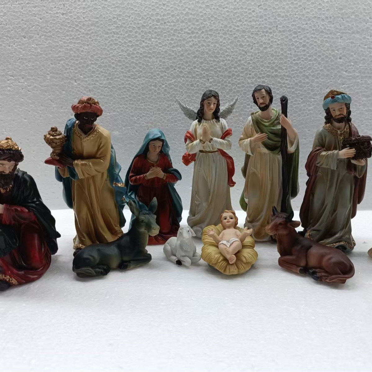 Navidad transfronteriza pesebre religión festivales familiares decoraciones de resina artesanía decoración