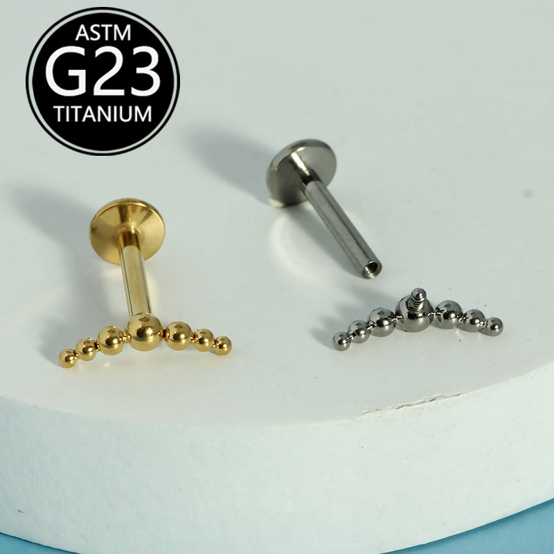 Pointed titanium steel lip stud product view