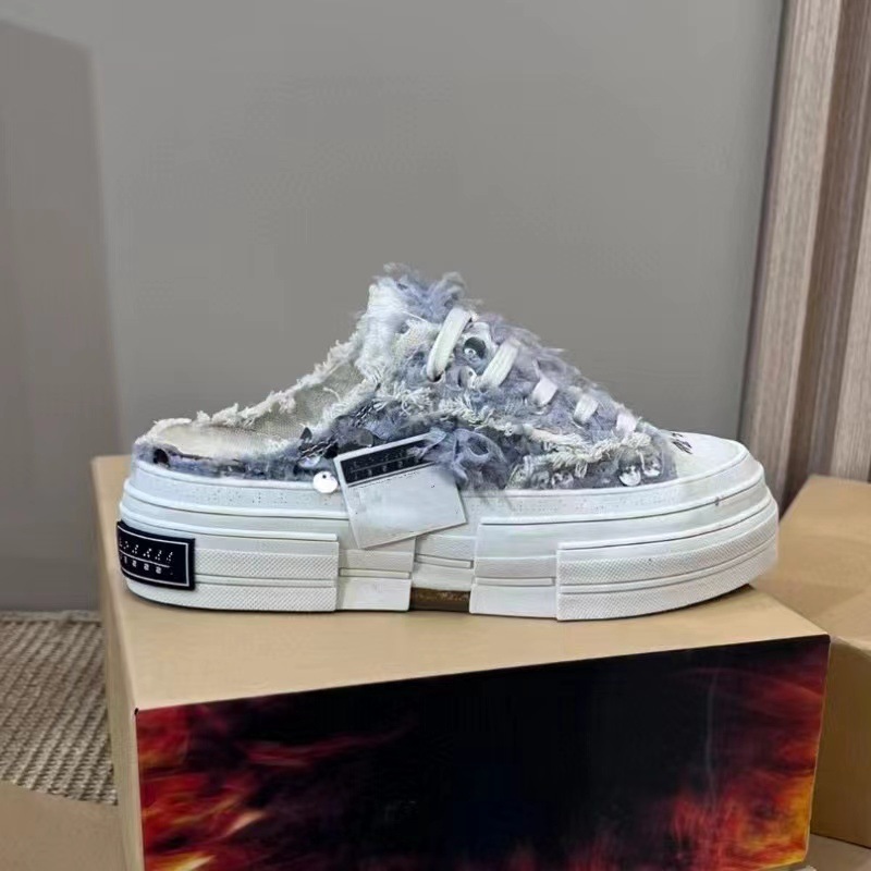 Swan-blue (half-drag customization)