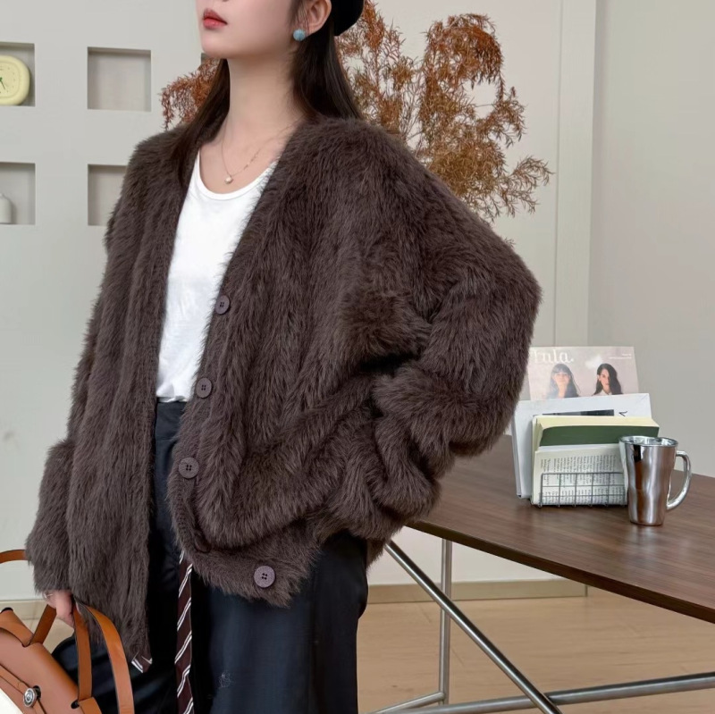 Lazy Style V-Neck Imitation Mink Sweater Jacket for Women Autumn and Winter 2025 New High-End Furry Knitted Cardigan