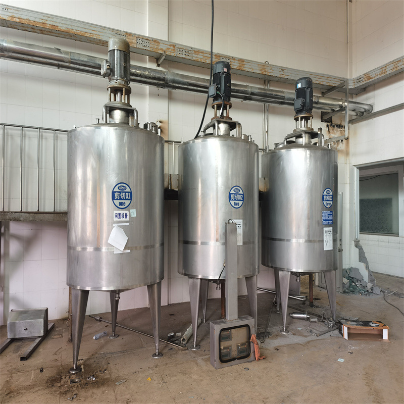 出售二手不锈钢乳化机 食品真空均质乳化罐 多种规格果酒发酵罐