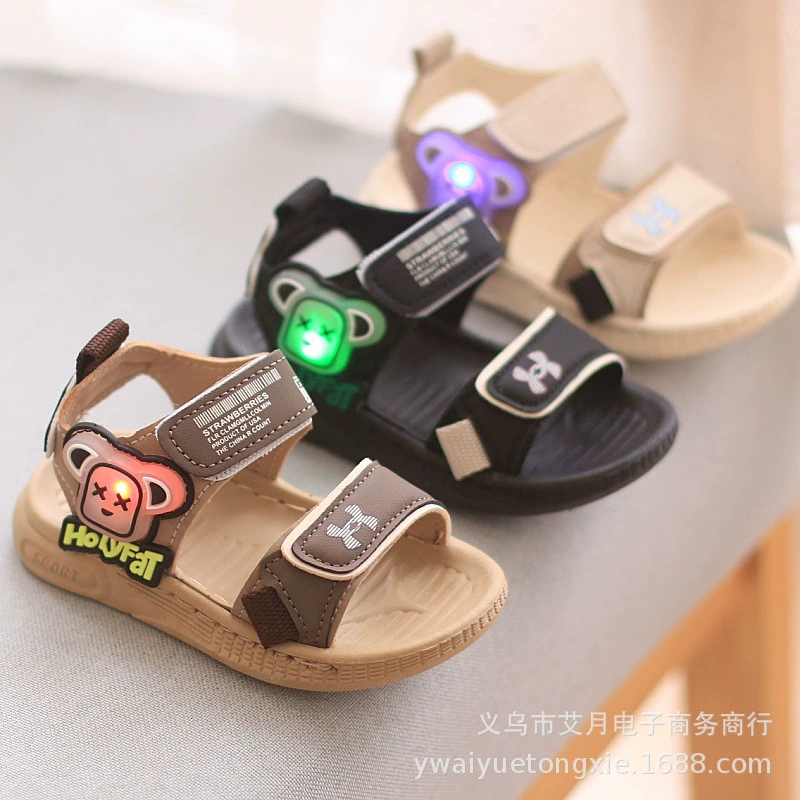 Детская обувь Летняя новая детская сандалия Пляжная обувь мягкая подошва для мальчиков с лампой