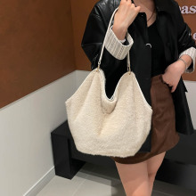 韩版时尚流行毛毛包女2025年秋冬新款潮毛绒单肩包简约单肩包潮包