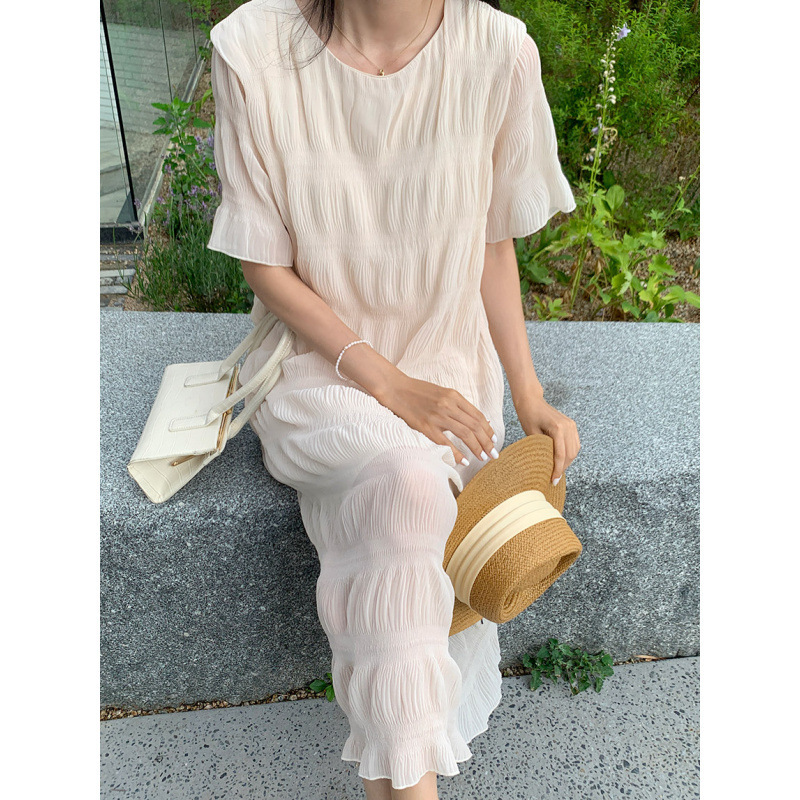 Korean Chic Summer French Niche Round Neck Pleated Texture Loose Long Short-Sleeved Chiffon Dress for Women