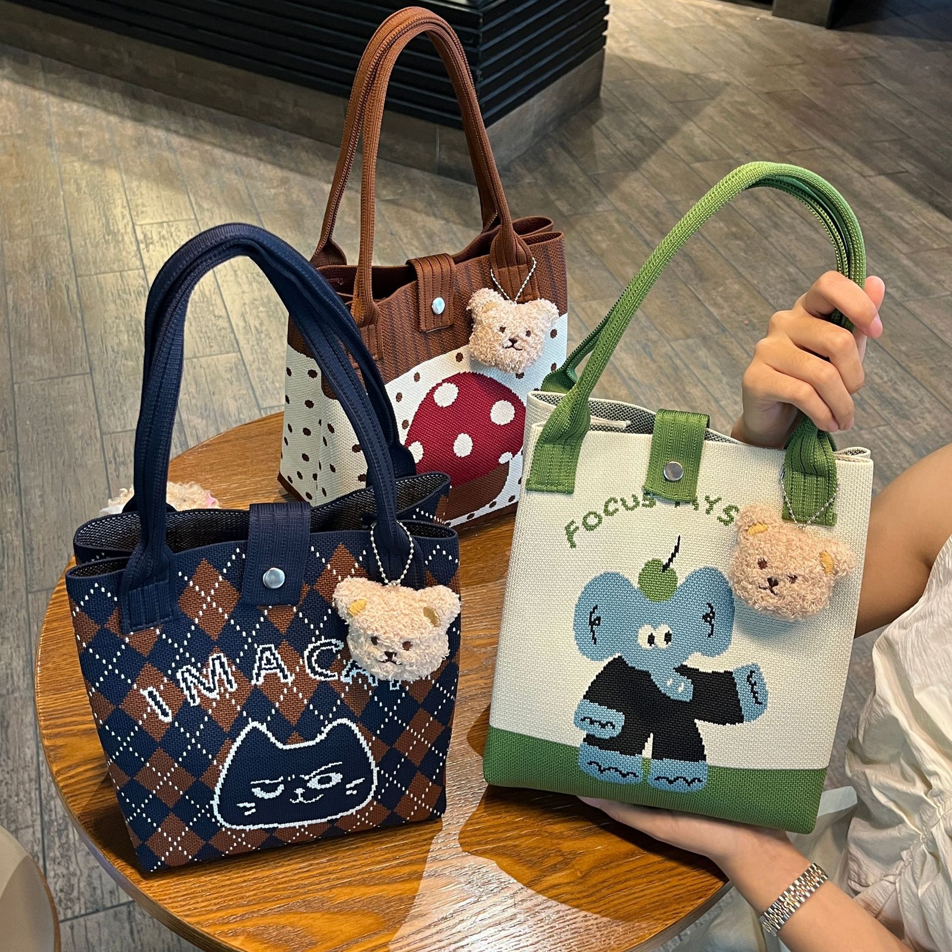 Handbag Panda Grandpa Tote Bag Souvenir Daily Casual Versatile Soft Rubber Handle 2026 New Cute Model