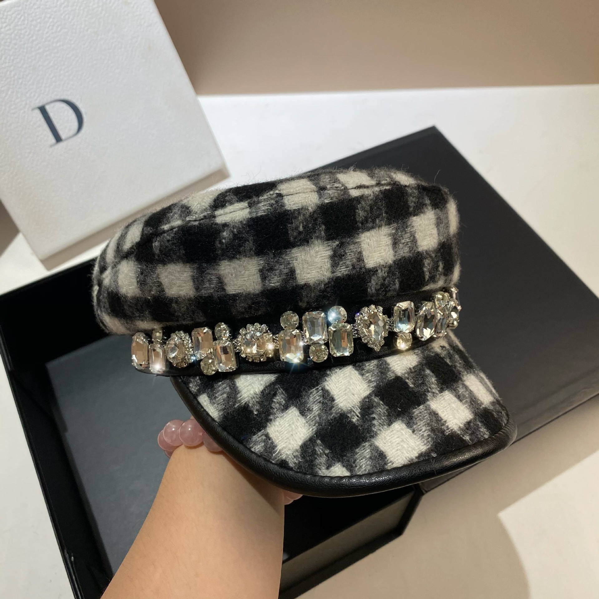 Autumn and winter light luxury niche rhinestone navy Korean version Xiaoxiang style sub woolen newsboy fashionable_voghion.com