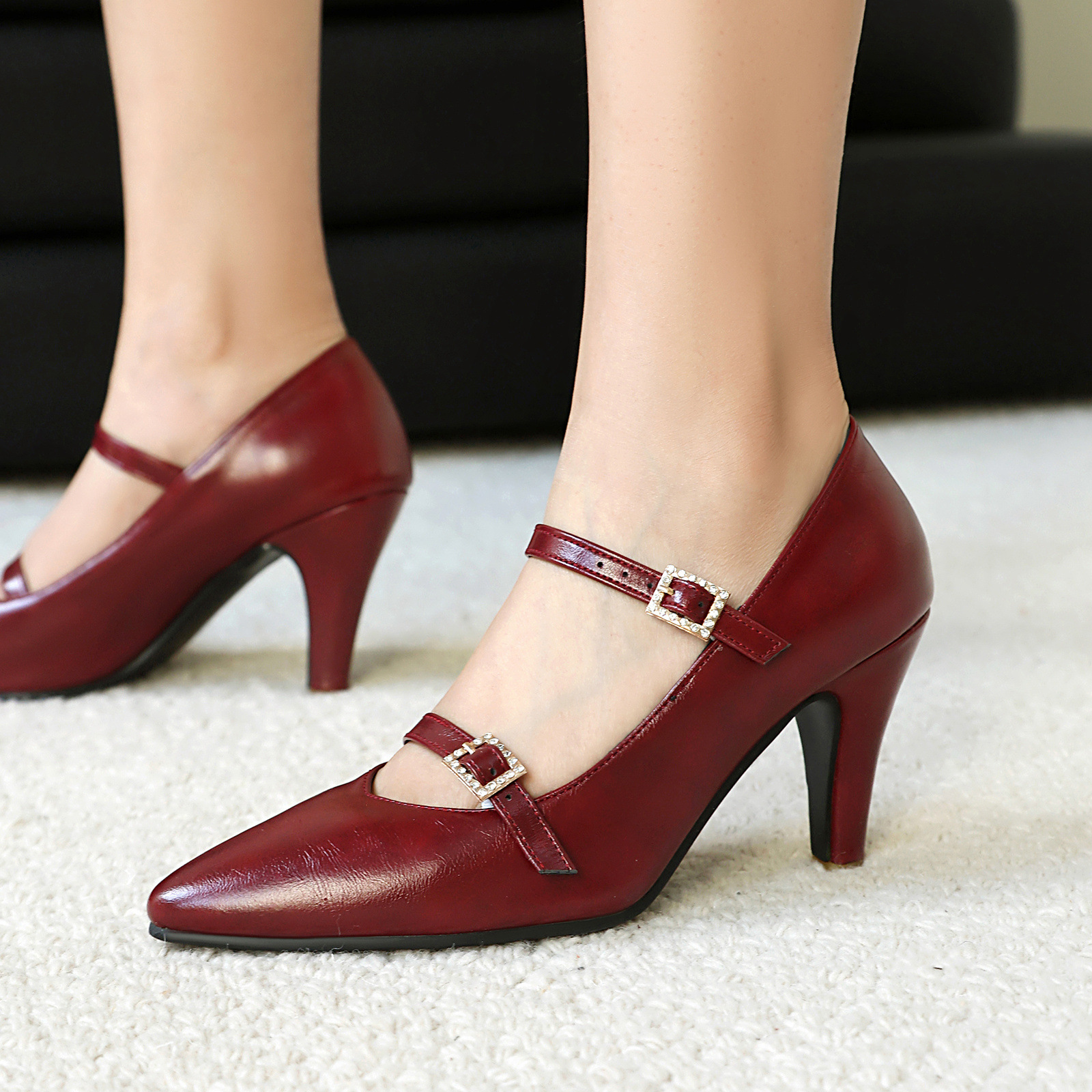 high heels pointed-toe with a strap low-cut