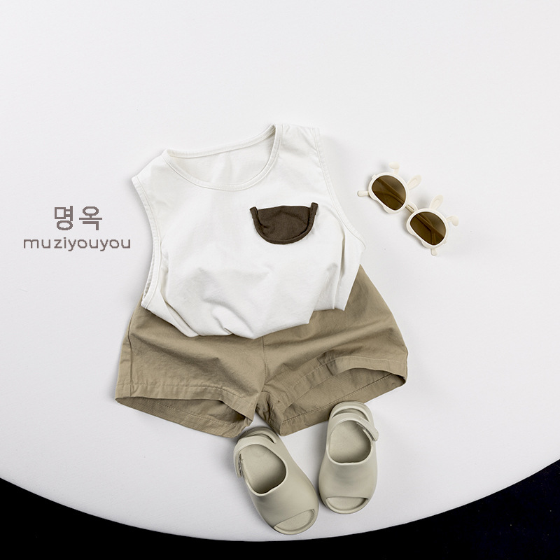 Chaleco infantil moderno, estilo coreano y japonés, verano 2026, camiseta sin mangas de algodón puro para niños y niñas, ropa infantil al por mayor