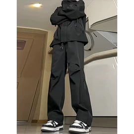 男式休闲裤;男式T恤;男式卫衣