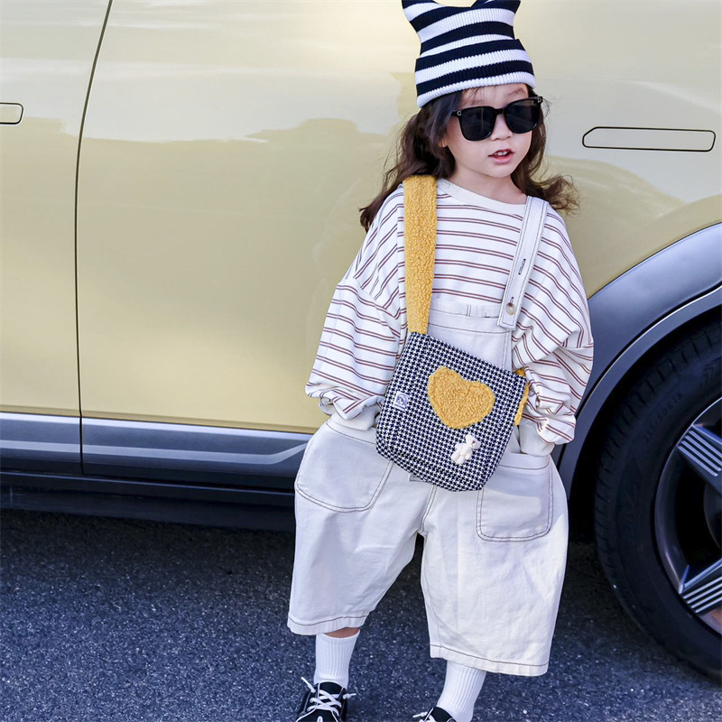 Cute oso estudiante mochila retrógrada mochila infantil amor de moda mil pájaros bolsas de hombro para hombres y mujeres