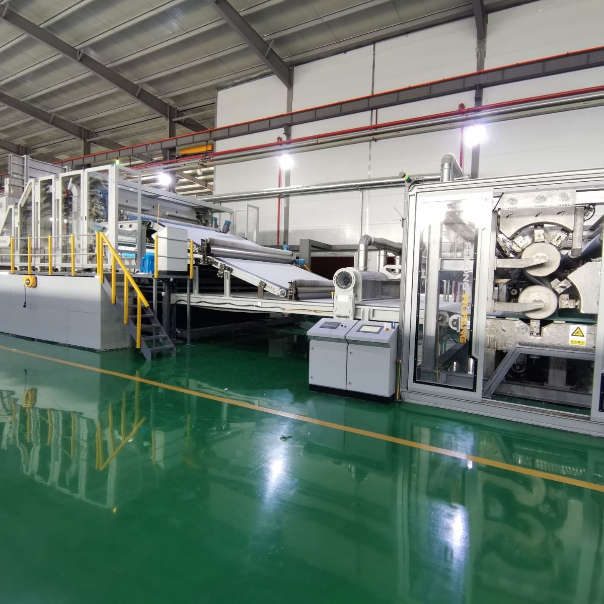 50-90克15%pp85%木浆水刺无纺布干巾湿巾原材料压缩毛巾压花纹路