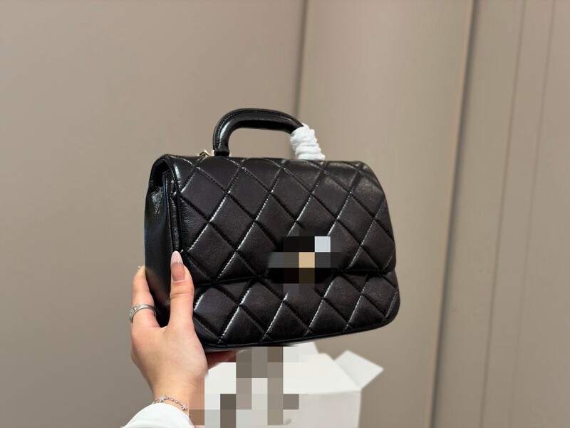Chanel-Style Quilted Chain Bag, Elegant Handbag, Women's Shoulder Bag, Crossbody Bag, Lv Women's Bag, High-End Version