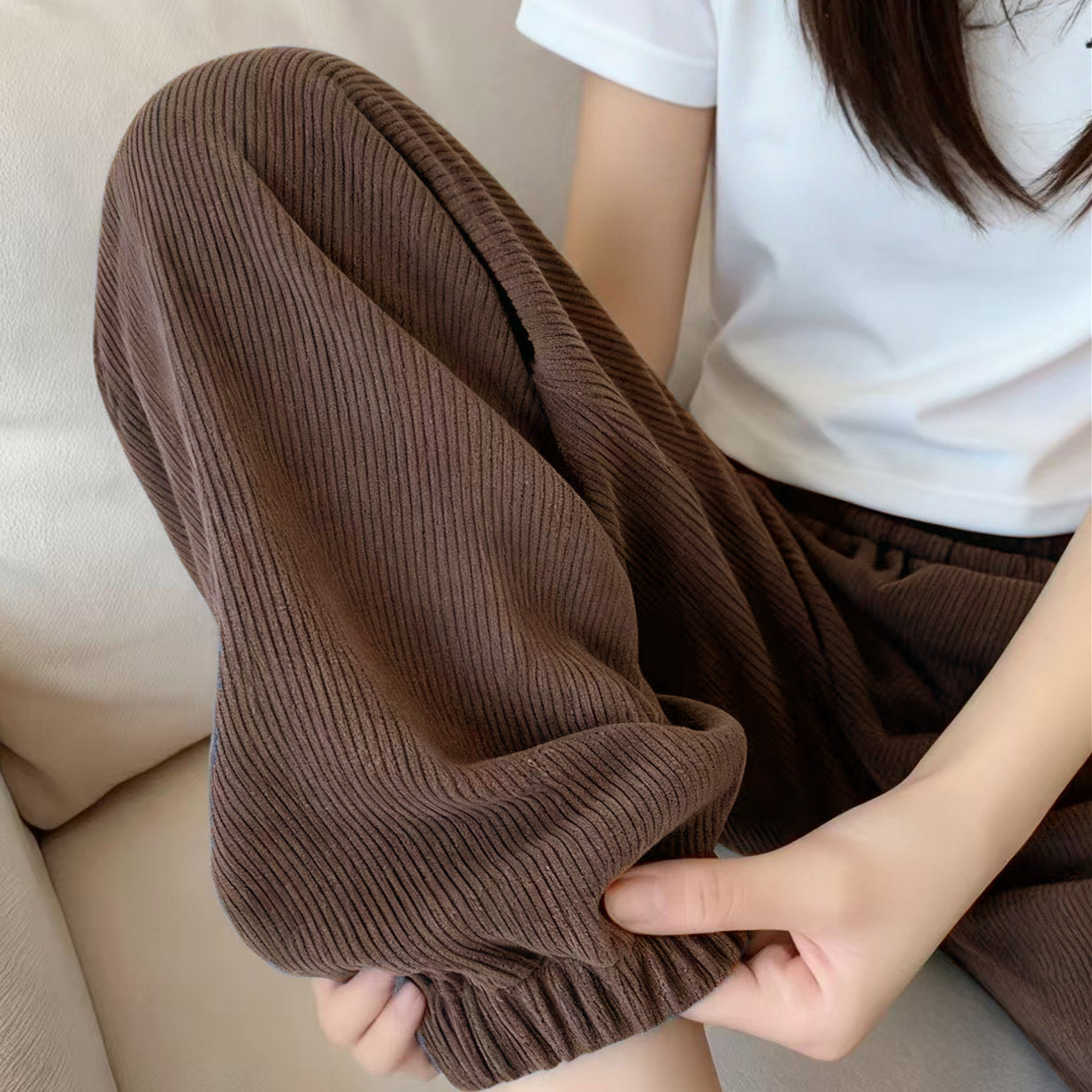 春秋夏季休闲女裤子宽松胖子加大码运动裤束脚九分长裤条纹家居裤