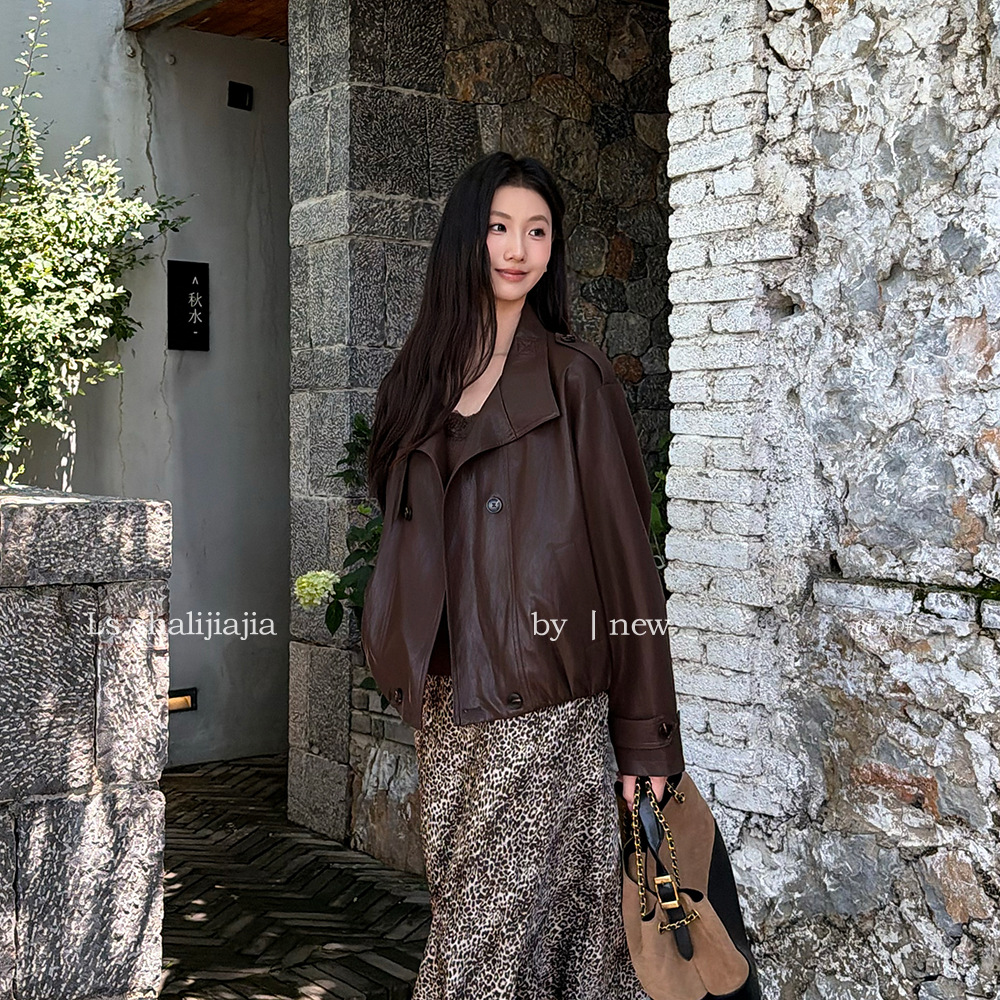 LS 休闲百搭复古翻领皮衣外套广州十三行2026早秋新款女装61720#