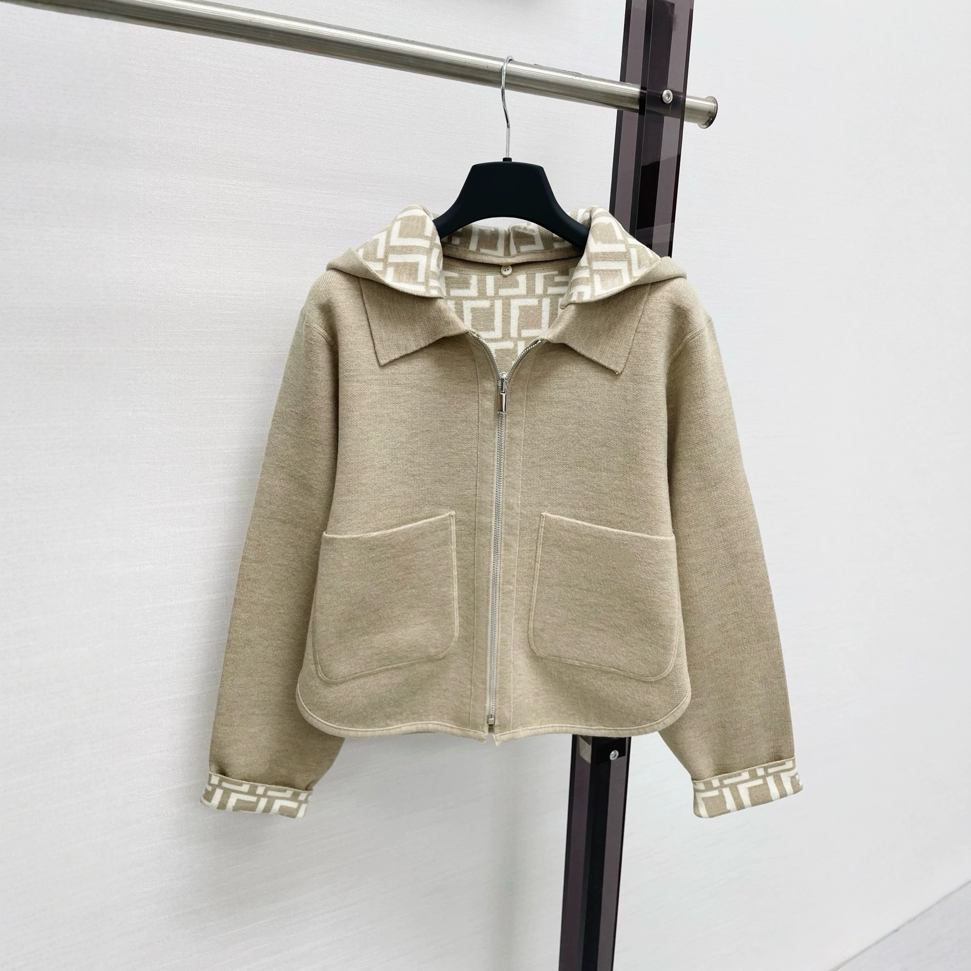 Correct version of F brand light luxury high-end jacquard zip-up jacket detachable hooded top casual and simple women's jacket