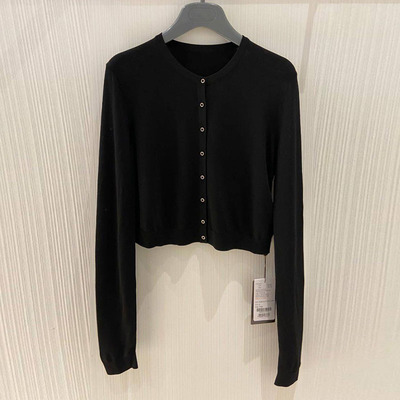 Brother's New Spring/Summer 2024 Black Long Sleeve Sunscreen Ice Silk Knitted Cardigan Women's Short Thin Air-conditioning Shirt