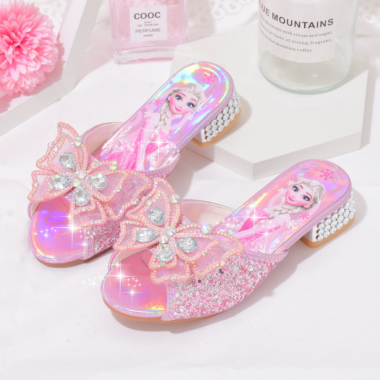 Тапочки для девочек, новые летние туфли со стразами, Нескользящие туфли принцессы Эльзы на высоком каблуке, стильные детские тапочки 2022