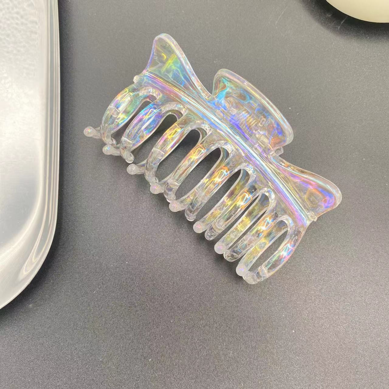 Colorido transparente humano pescado pinza de pelo grande Super Hada mariposa horquilla hembra espalda cuchara updo tiburón pelo clip accesorios para el cabello al por mayor