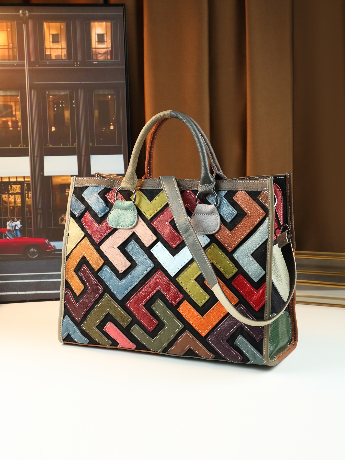 Retro Genuine Leather Handbag Large Capacity Women's Letter Bag_voghion.com