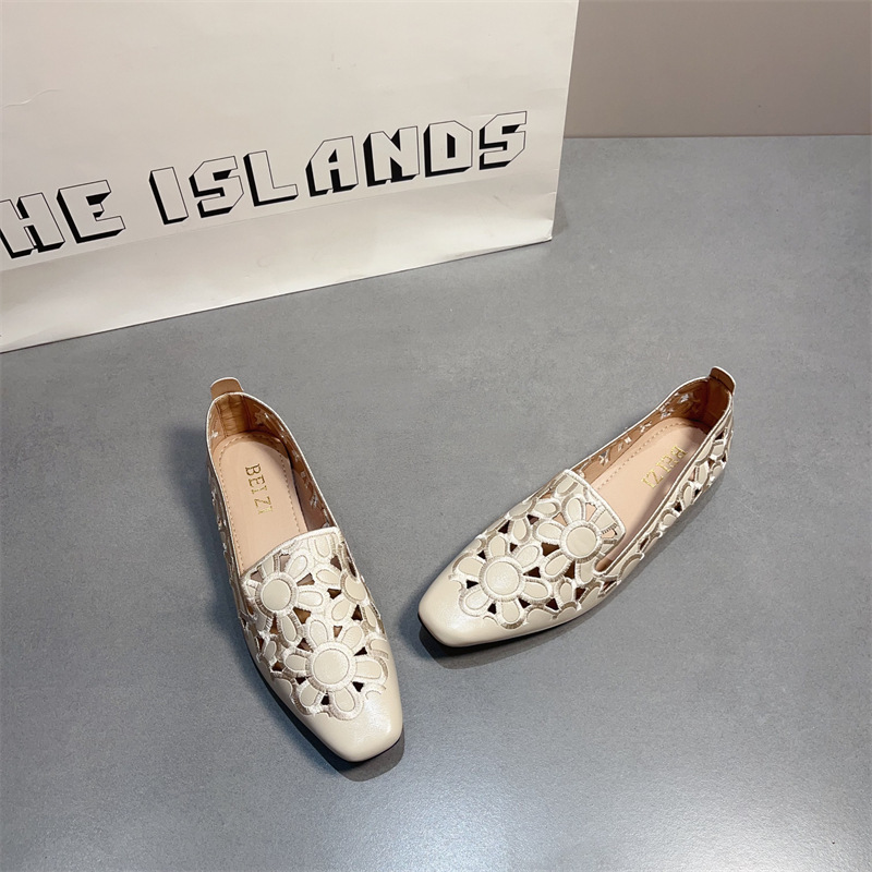 Hollow-out Single-layer Shoes Women's 2025 Spring and Summer New Breathable Square-toe Shallow Mouth Low-heeled Shoes Hole Shoes Thick Heel Women's Shoes Summer Sandals