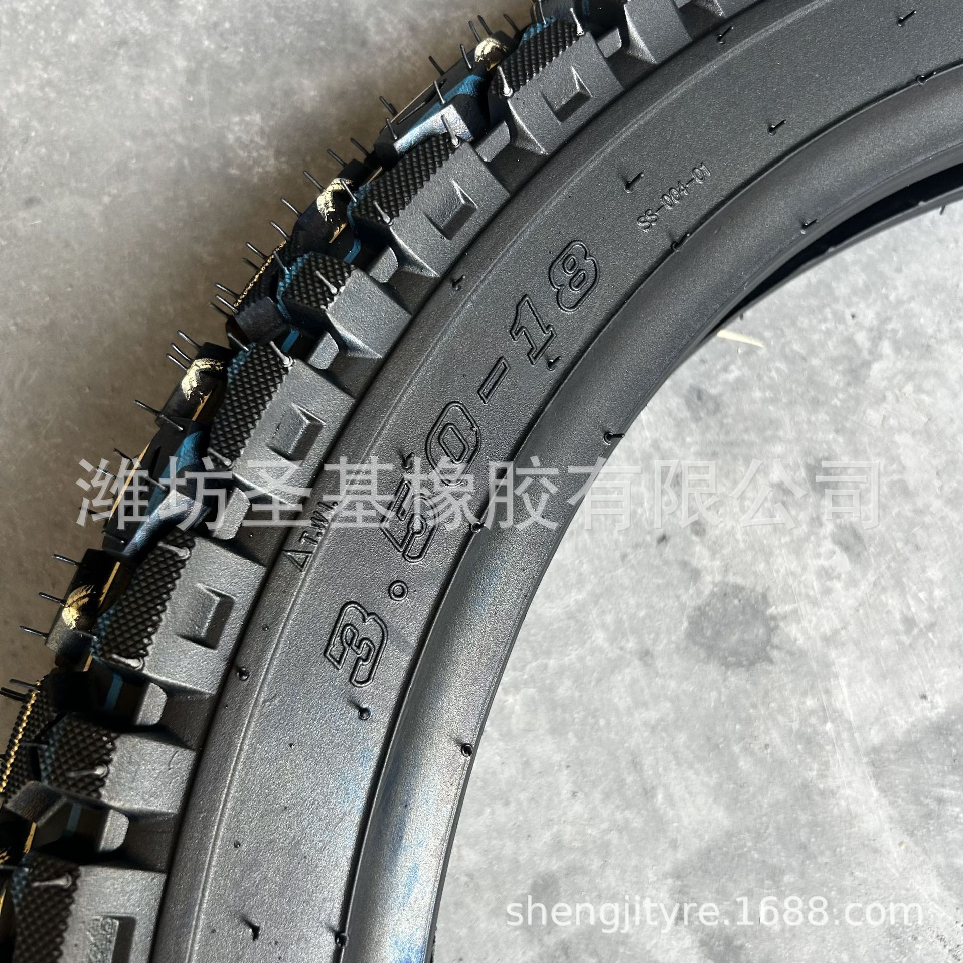 Motorcycle tire factory sells off-road motorcycle tires with anti-slip and wear-resistant properties 350-18