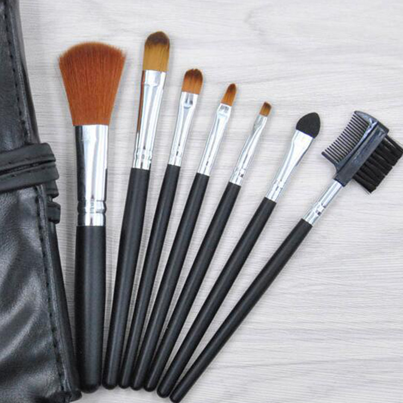 Soft handheld brush