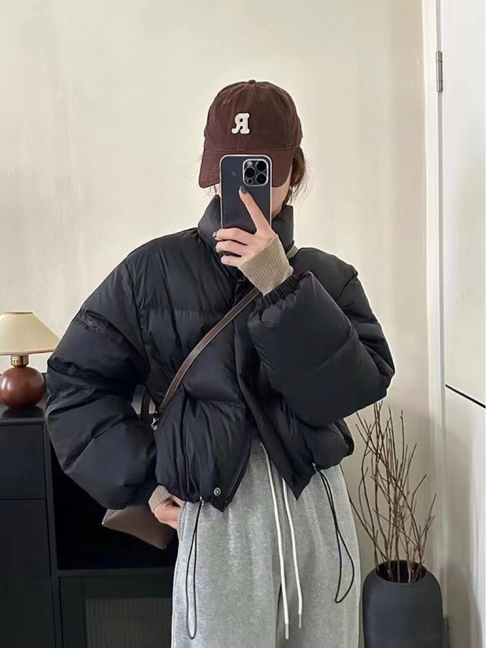 검은색