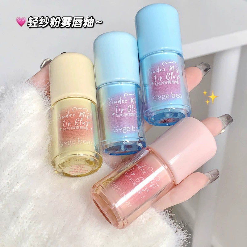 Губная помада Gege bear Gege bear, легкая пудра-мист, бархатная матовая, осенне-зимняя, отбеливающая, не липкая.