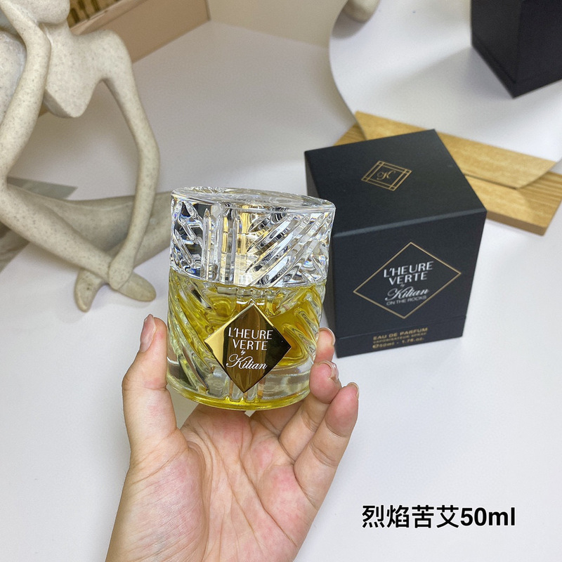 国境を越えたベトナムperfume対外貿易雪氷バラ天使の享受リンゴブランデーby kiian香水|undefined