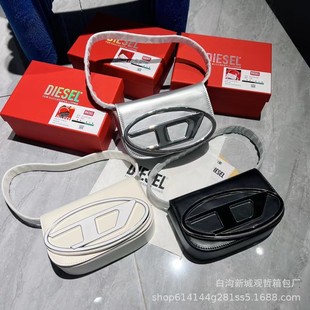 ���Sֱ�N�羳�¿������С���OӋ�ٴ�����Ҹ�°�Ůʿ�μ�б���