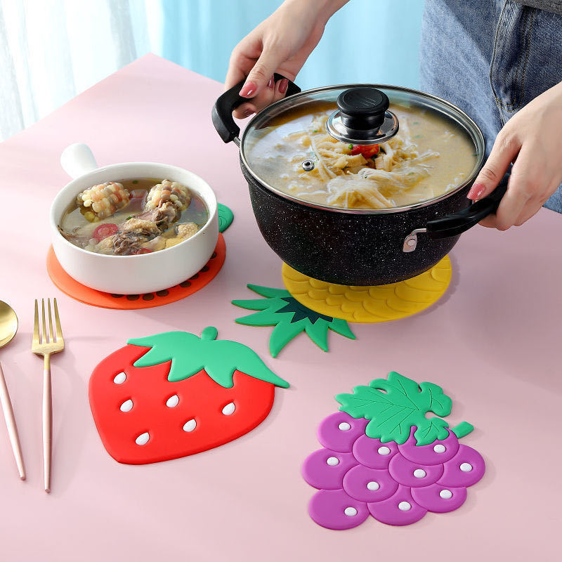Silicone non-slip cartoon table mat