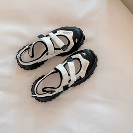 女式休闲单鞋;女式皮靴;女式运动单鞋