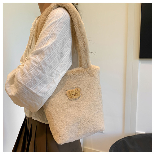2024 Autumn and Winter New High-Looking Plush Bags Bucket Bags Large Capacity Portable Shoulder Bags Tote Bags Women's Fashion