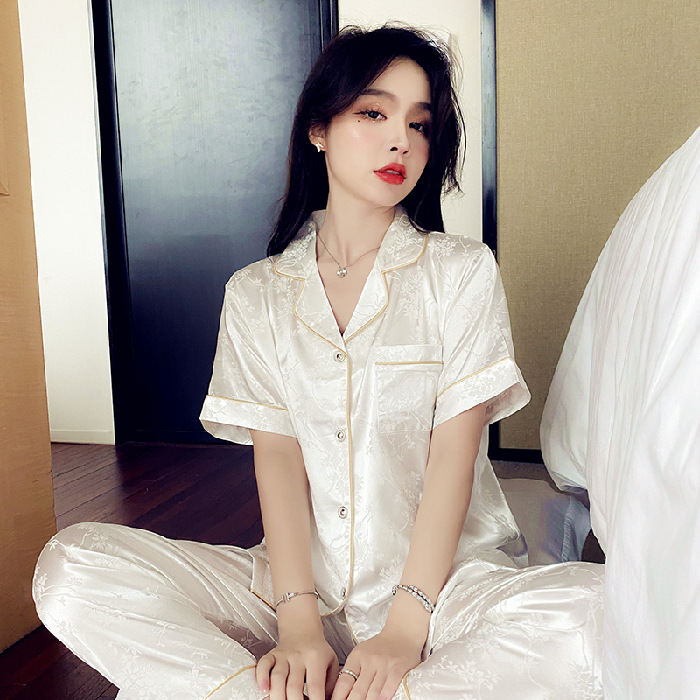 22024 # 아이보리 화이트