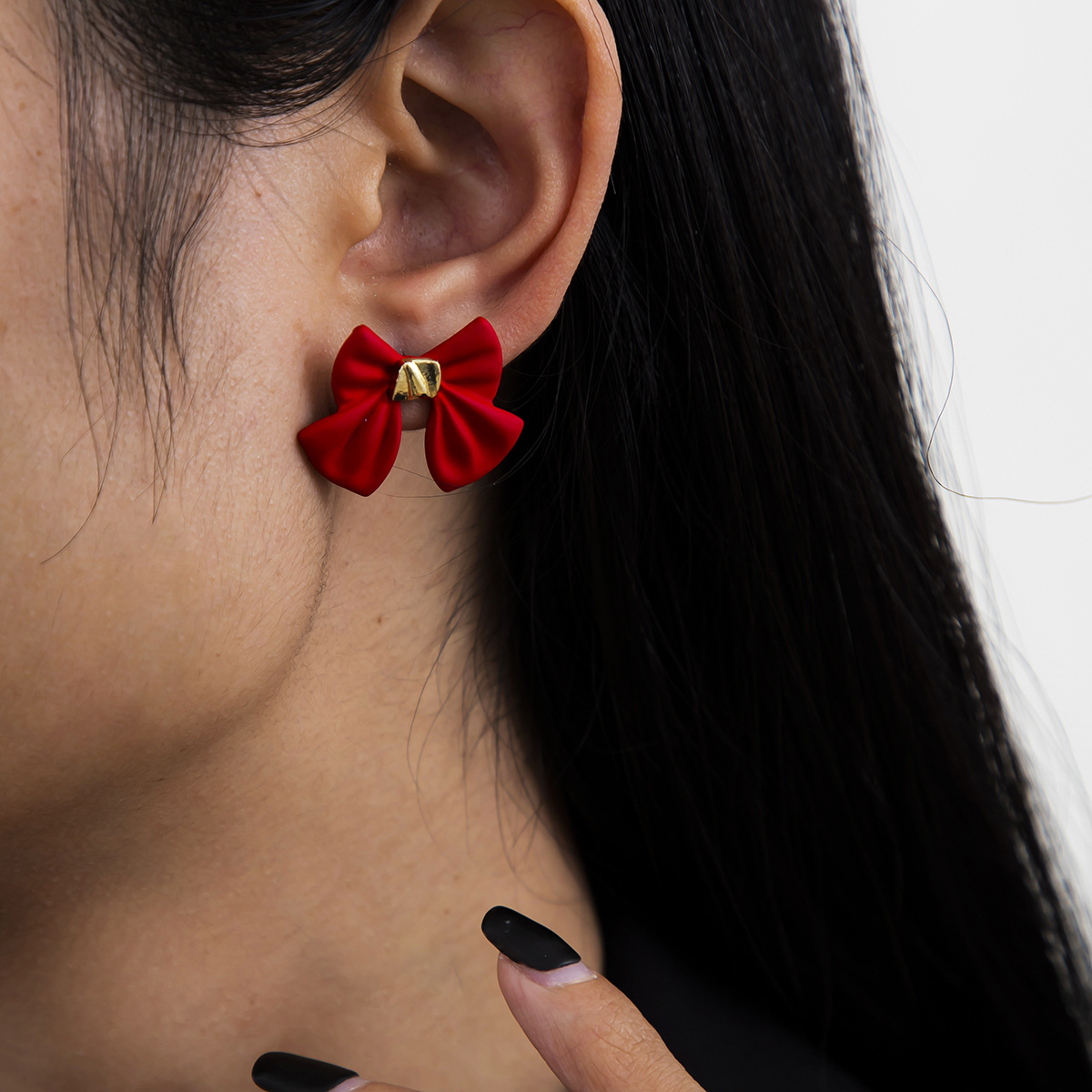 Retro Red Love Earrings display picture 3