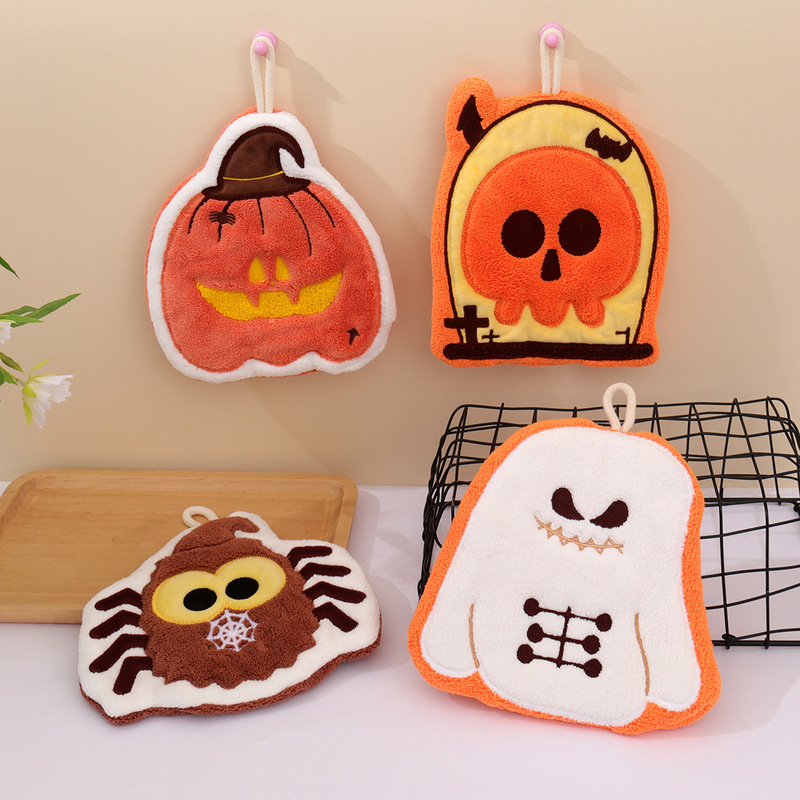 Halloween Hand Towel Kidsren's Cute Bathroom Thickeneded Rag Kitchen Hanging Household Coral Velvet Handkerchief Halloween Hand Towel Kidsren's Cute Bathroom Thickeneded Rag Kitchen Hanging Household Coral Velvet Handkerchief