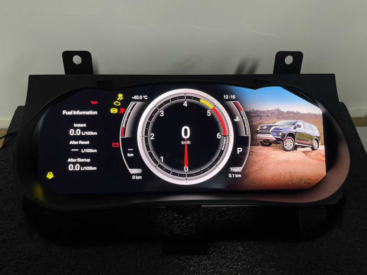 Suitable for Toyota Hilux 2005-2024 Full Lcd Dashboard, Linux System Plug and Play