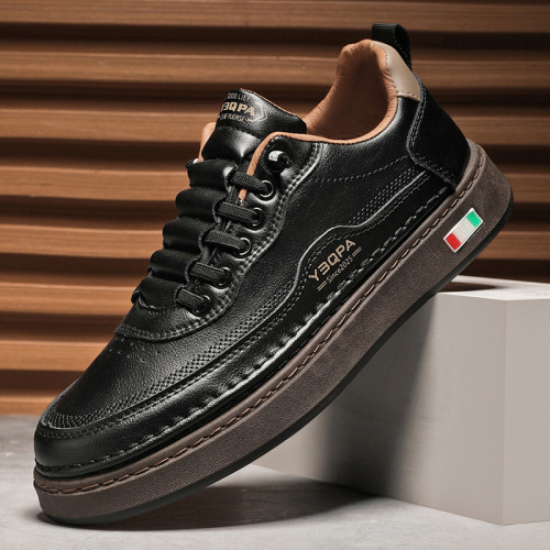 Men's 2025 Spring Trendy Casual Slip-on Sports Shoes with Leather Surface for Youth, Easy to Match and Non-slip