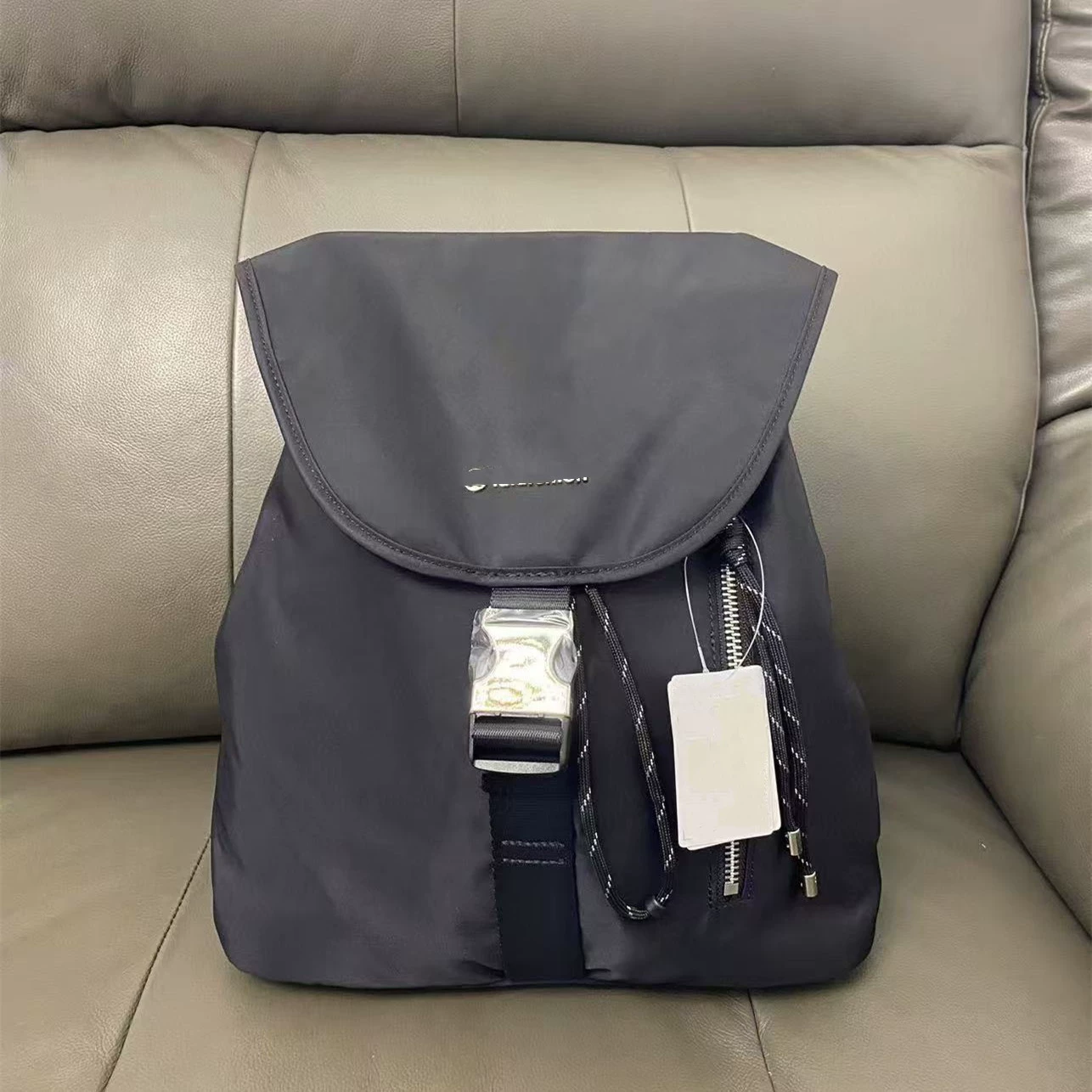 Женский рюкзак-мешок на шнурке 10 л с металлической пряжкой, универсальная сумка для повседневного использования и трансляций в прямом эфире