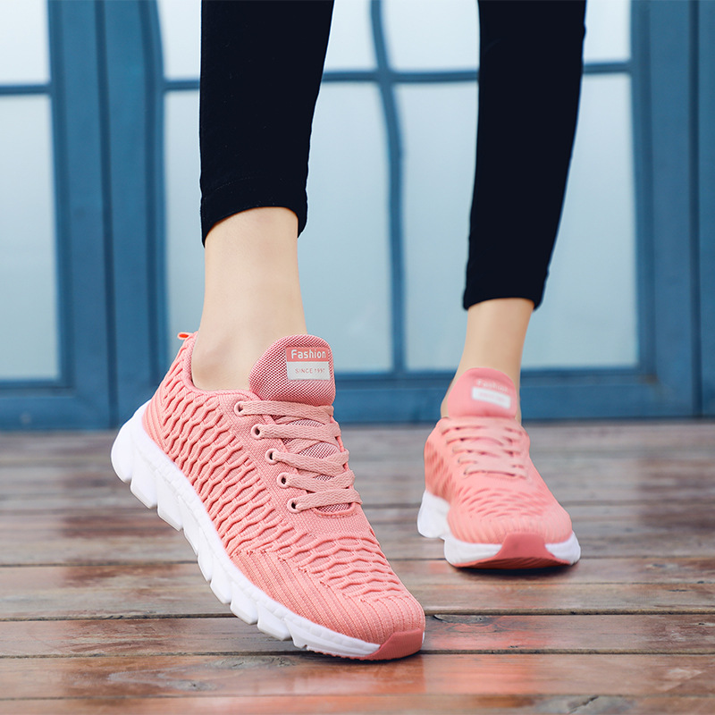 Nuevos zapatos de mujer de tela de vuelo coreano versátil zapatos de mujer ligeros cordones zapatos deportivos de moda casuales