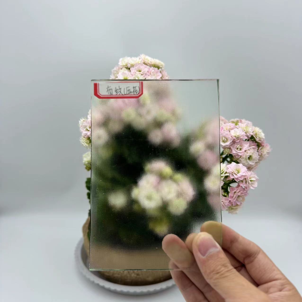 布纹压花玻璃 5mm 6mm超白布纹钢化玻璃家装隔断浴室等