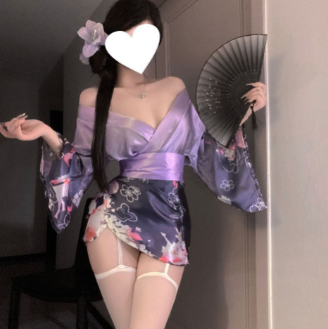 보라색 기모노 + 어울리는 양말