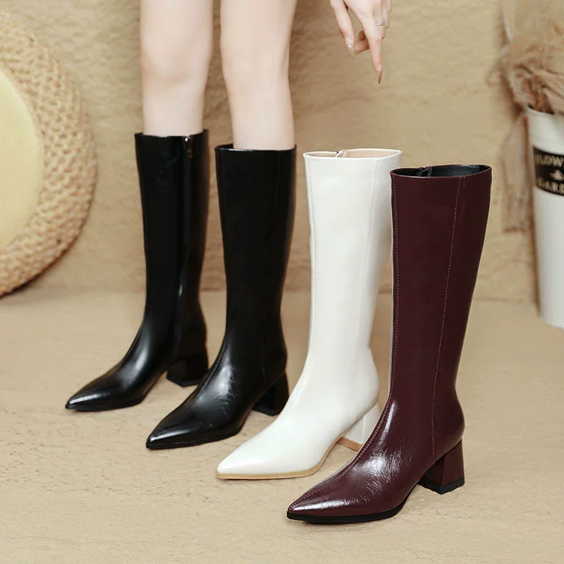 Женские высокие сапоги до колена на высоком каблуке, новинка осени-зимы 2025 года, с заостренным носком, больших размеров, на толстом каблуке, удлиненные, корректирующие фигуру.