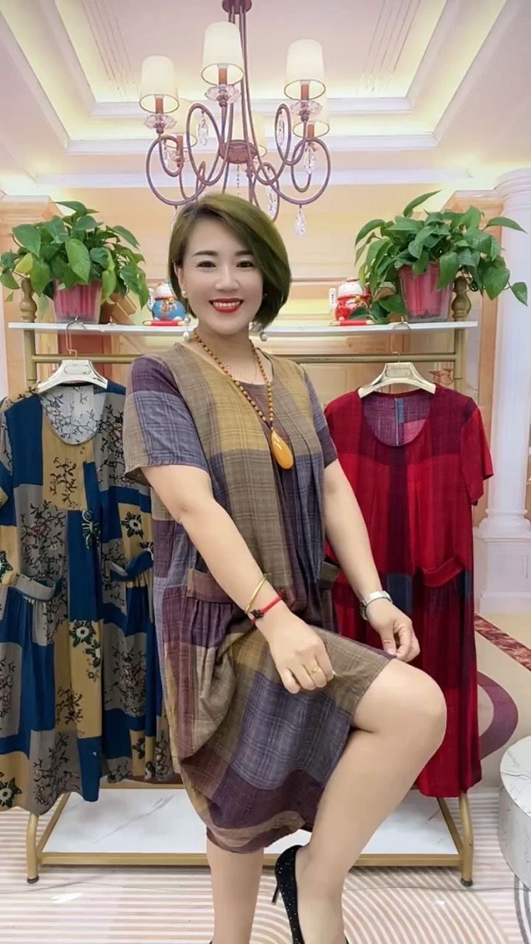 Summer Dress Image 5