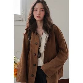 女式衬衫;女式针织衫;休闲裤