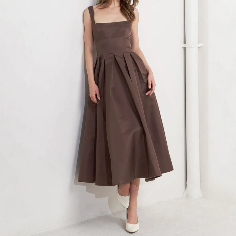 Foreign trade strapless evening dress, simple and elegant, with a train, suitable for parties and banquets, cross-border dress Foreign trade strapless evening dress, simple and elegant, with a train, suitable for parties and banquets, cross-border dress