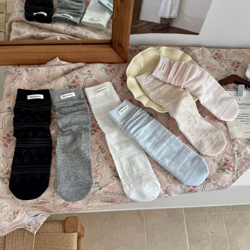 Songmu' the Moment Label Tag Hollow-Out Slouch Socks Basic Japanese-Style Combed Cotton Mid-Length Slouch Socks for Women