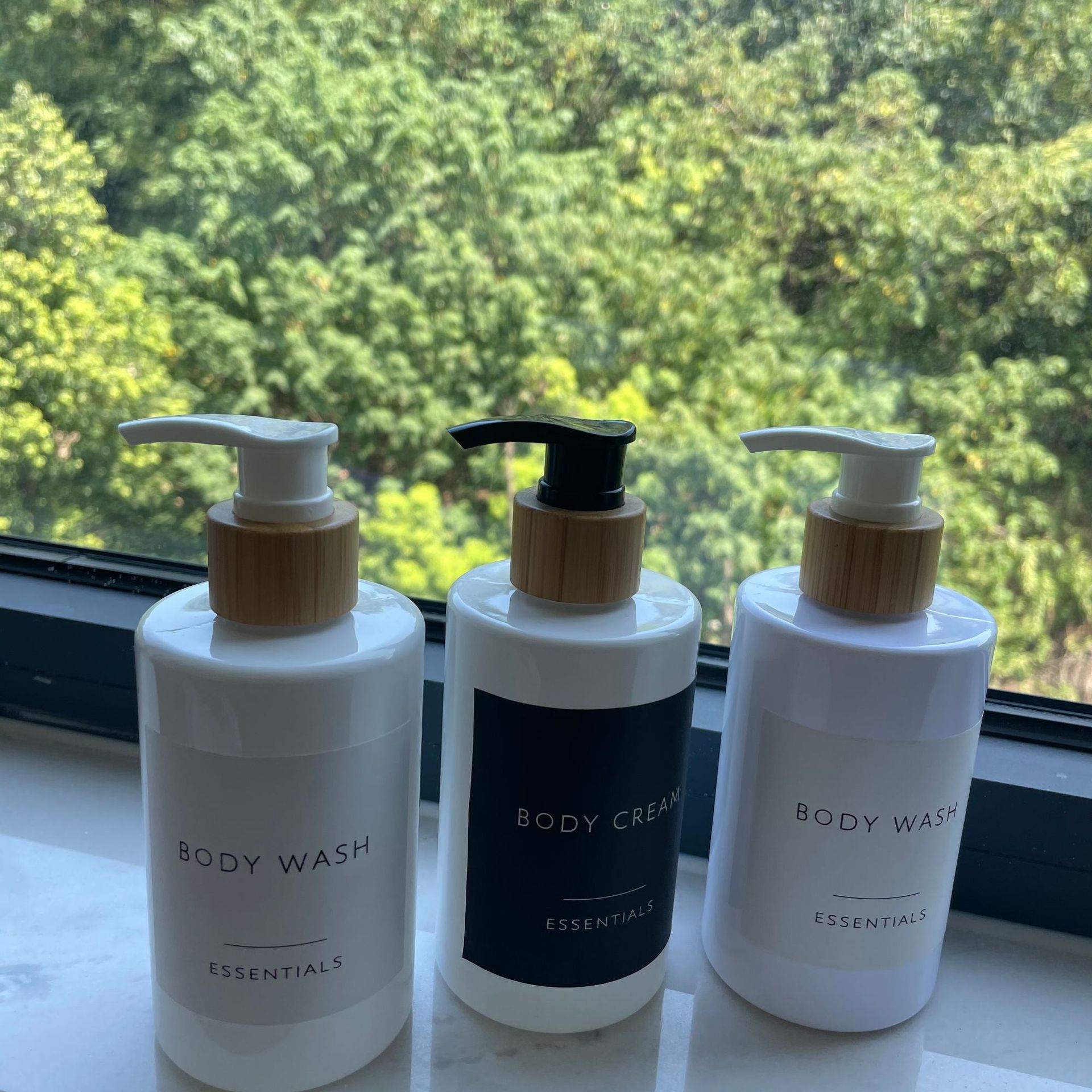 按压乳液分装瓶洗发水瓶子高级塑料包装瓶磨砂洗手液瓶 泵头