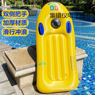 ˮ��Ư����߃�ͯ�_�˰���ˮ��ӾȦ�b���⴬��Ӿ����СƤͧ