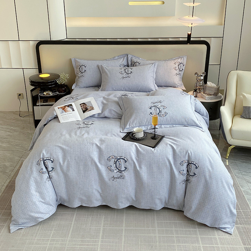Cotton sanding four-piece set thickened autumn and winter cotton single double quilt cover bed sheet gift four-piece set Wholesale Cotton sanding four-piece set thickened autumn and winter cotton single double quilt cover bed sheet gift four-piece set Wholesale